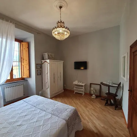 Bed & Breakfast Casa Signora Claudia Arezzo