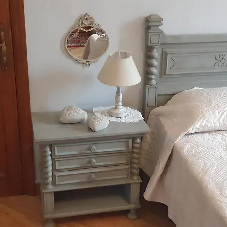 Casa Signora Claudia ベッド・アンド・ブレックファスト