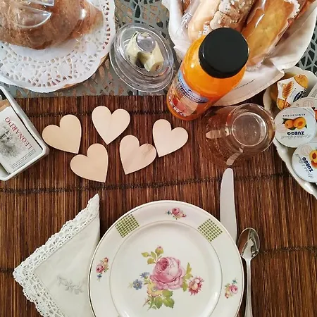 Casa Signora Claudia Bed & Breakfast *